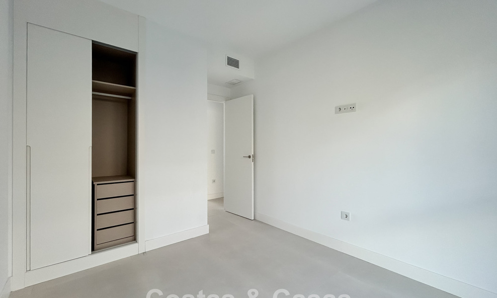 Instapklare, moderne luxewoningen te koop met zeezicht in een resort-stijl complex in Fuengirola, Costa del Sol 799927