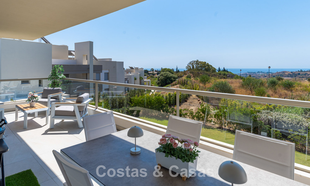 Zeer lichtrijk appartement met ruim loungeterras te koop in La Cala Golf in Mijas, Costa del Sol 799963