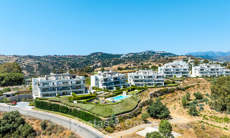 Zeer lichtrijk appartement met ruim loungeterras te koop in La Cala Golf in Mijas, Costa del Sol 799970