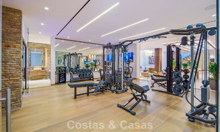 Hedendaagse design villa met panoramisch uitzicht te koop in Nueva Andalucia’s golfvallei, Marbella 800099 