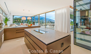 Hedendaagse design villa met panoramisch uitzicht te koop in Nueva Andalucia’s golfvallei, Marbella 800138 