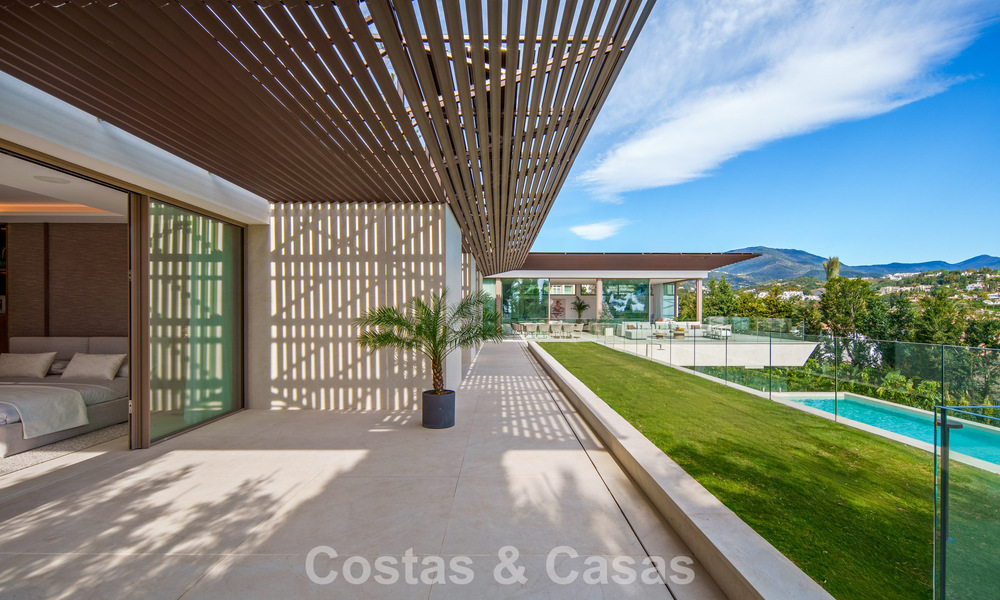 Hedendaagse design villa met panoramisch uitzicht te koop in Nueva Andalucia’s golfvallei, Marbella 800167