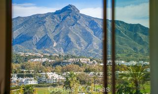 Hedendaagse design villa met panoramisch uitzicht te koop in Nueva Andalucia’s golfvallei, Marbella 800180 