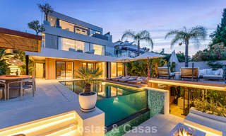 Modern, gerenoveerd luxevilla met prachtig uitzicht te koop in Nueva Andalucia, Marbella 800343 