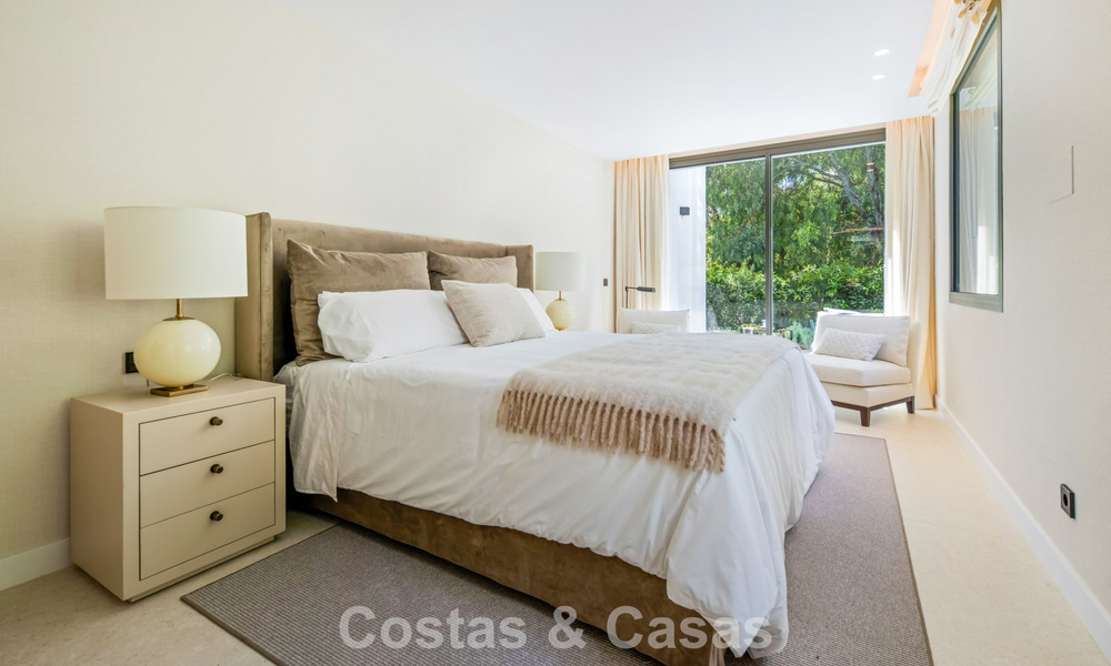 Moderne mediterrane luxevilla te koop in een afgeschermde community in Marbella - Benahavis 800482