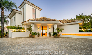 Moderne mediterrane luxevilla te koop in een afgeschermde community in Marbella - Benahavis 800485 