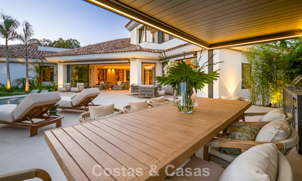 Moderne mediterrane luxevilla te koop in een afgeschermde community in Marbella - Benahavis 800489