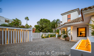 Moderne mediterrane luxevilla te koop in een afgeschermde community in Marbella - Benahavis 800495 