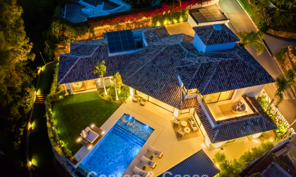 Moderne mediterrane luxevilla te koop in een afgeschermde community in Marbella - Benahavis 800498
