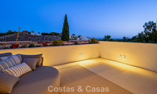 Moderne mediterrane luxevilla te koop in een afgeschermde community in Marbella - Benahavis 800502 