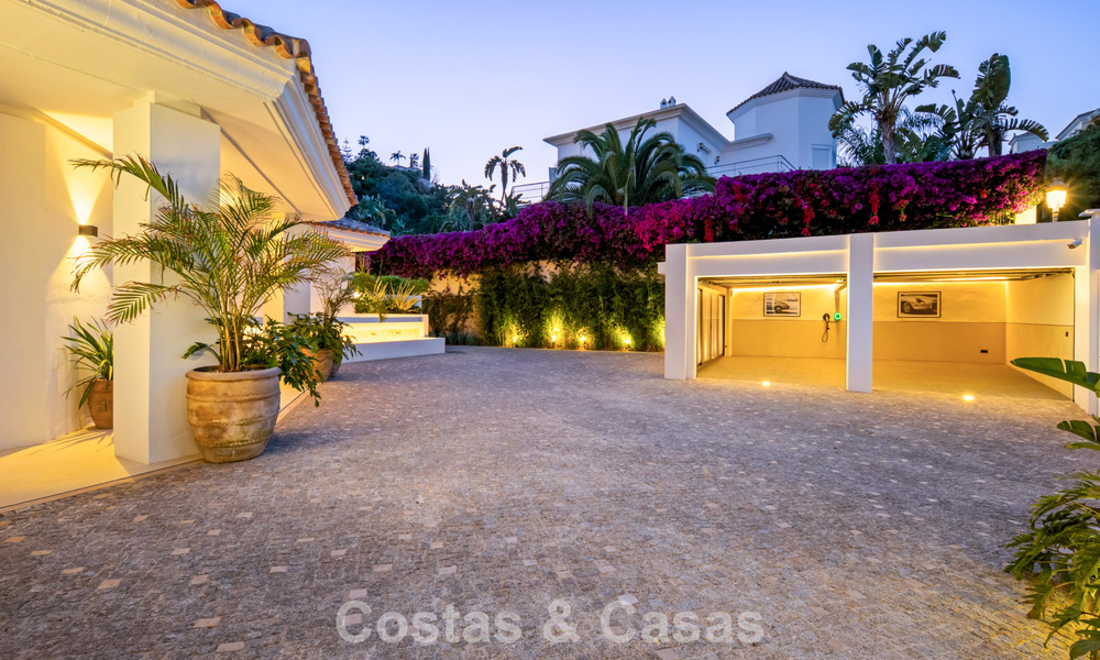 Moderne mediterrane luxevilla te koop in een afgeschermde community in Marbella - Benahavis 800504