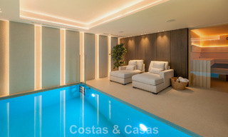 Moderne mediterrane luxevilla te koop in een afgeschermde community in Marbella - Benahavis 800513 