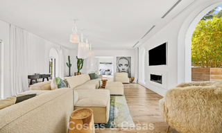 Mediterraanse, gelijkvloerse luxevilla te koop direct aan de golfbaan in Guadalmina, Marbella 800605 