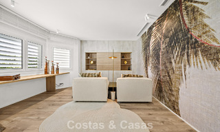 Mediterraanse, gelijkvloerse luxevilla te koop direct aan de golfbaan in Guadalmina, Marbella 800623 