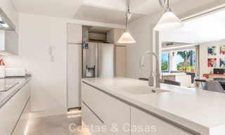 Ruime familievilla in een moderne Spaanse bouwstijl en adembenemend zeezicht te koop in Manilva, Costa del Sol 800638 