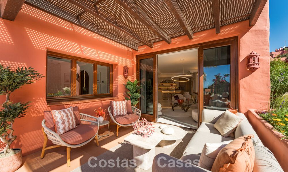 Exclusief duplex penthouse te koop aan het strand op de New Golden Mile tussen Marbella en Estepona 800767