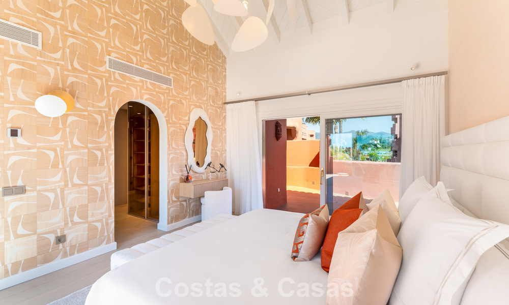 Exclusief duplex penthouse te koop aan het strand op de New Golden Mile tussen Marbella en Estepona 800780