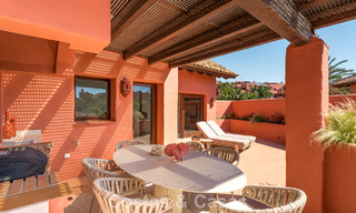 Exclusief duplex penthouse te koop aan het strand op de New Golden Mile tussen Marbella en Estepona 800787 
