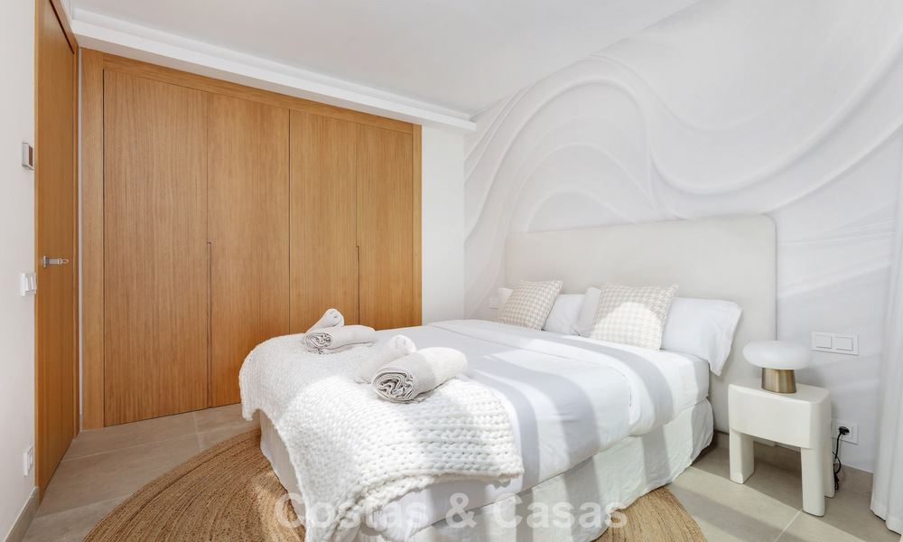 Eigentijdse luxevilla met panoramische vergezichten te koop in de heuvels van Marbella - Benahavis 800793