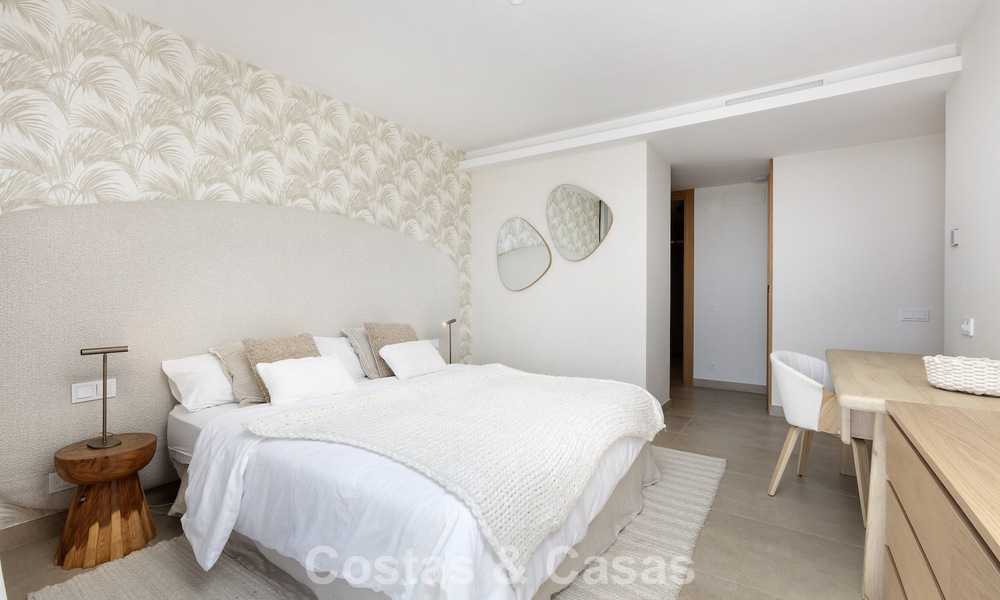 Eigentijdse luxevilla met panoramische vergezichten te koop in de heuvels van Marbella - Benahavis 800799
