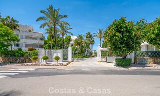 Hoogwaardig duplex penthouse te koop in een felbegeerd golfcomplex in Nueva Andalucia, Marbella 801012 