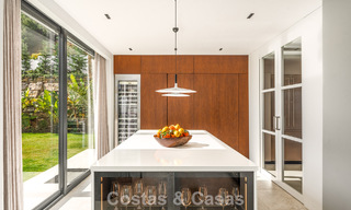 Indrukwekkende luxevilla met moderne minimalistische architectuur te koop in de heuvels van Oost-Marbella 801138 