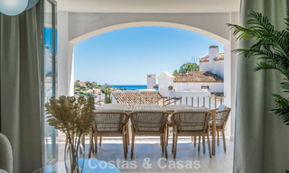 Lichtrijk, eigentijds gerenoveerd appartement met zeezicht te koop in de heuvels van La Quinta, Marbella - Benahavis 801329 