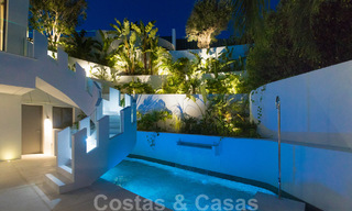 Instapklare, luxueuze, moderne villa te koop, met schitterend uitzicht in La Quinta, een golfurbanisatie in Marbella - Benahavis 801057 