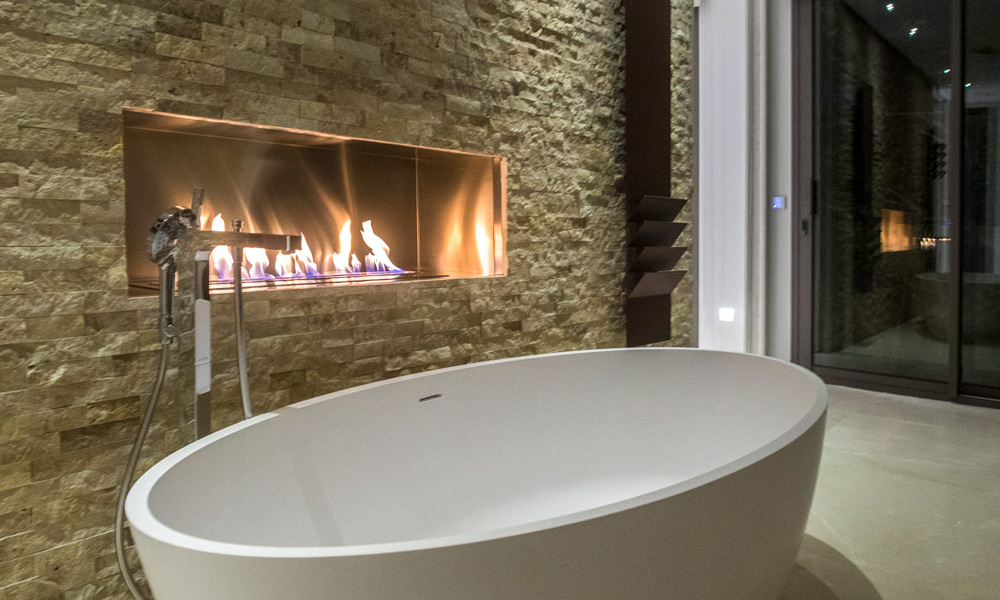 Instapklare, luxueuze, moderne villa te koop, met schitterend uitzicht in La Quinta, een golfurbanisatie in Marbella - Benahavis 801074