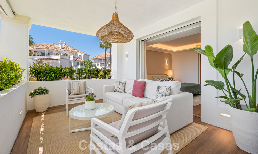 Ruim, luxe appartement te koop in een begeerd complex op de Golden Mile, Marbella 801405