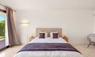 Ruim appartement met supergrote privétuin en prachtige vergezichten te koop ten oosten van Marbella 801438 
