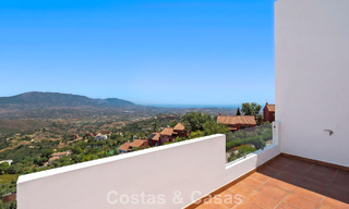 Royaal, modern penthouse met weidse vergezichten te koop ten oosten van Marbella 801488 