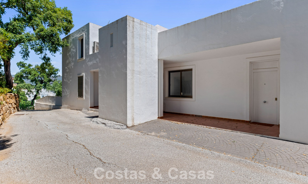 Royaal, modern penthouse met weidse vergezichten te koop ten oosten van Marbella 801524