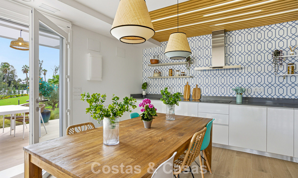 Gloednieuw luxe appartement te koop op loopafstand van het strand op de New Golden Mile tussen Marbella en Estepona 801540