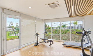 Gloednieuw luxe appartement te koop op loopafstand van het strand op de New Golden Mile tussen Marbella en Estepona 801543 
