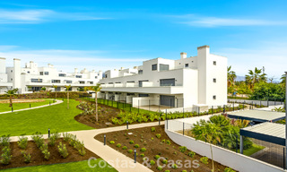 Gloednieuw luxe appartement te koop op loopafstand van het strand op de New Golden Mile tussen Marbella en Estepona 801570 