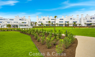 Gloednieuw luxe appartement te koop op loopafstand van het strand op de New Golden Mile tussen Marbella en Estepona 801572 