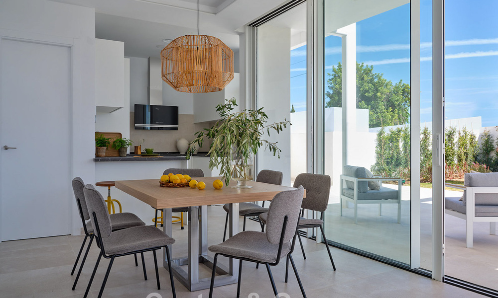 8 gesofisticeerde luxevilla’s met zeezicht te koop nabij Marbella centrum 801649