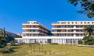 Nieuwe boutique appartementen te koop in een eerstelijnsstrand complex in La Duquesa, Manilva, Costa del Sol 801607 