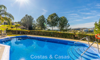 Ruim 4-slaapkamer appartement met panoramisch uitzicht te koop in de heuvels van Marbella - Benahavis 801709 