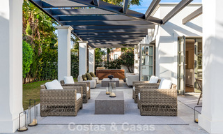 Elegante villa met Franse Provençaalse invloeden te koop in het begeerde Nueva Andalucia, Marbella 801762 