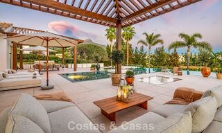 Hedendaagse, mediterrane luxevilla te koop, eerstelijnsgolf in een begeerde golfwijk van Nueva Andalucia, Marbella 801935 