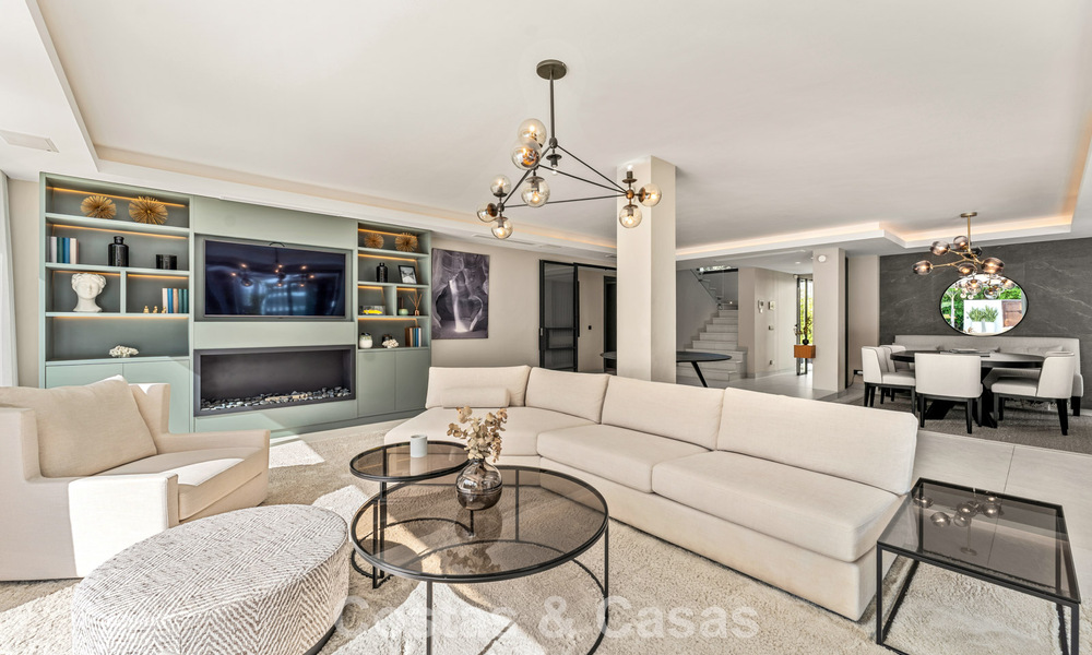 Moderne luxevilla met verwarmd zwembad te koop in La Brisas, Nueva Andalucia, Marbella 801970