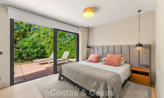 Moderne luxevilla met verwarmd zwembad te koop in La Brisas, Nueva Andalucia, Marbella 801972 
