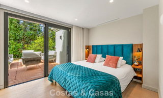 Moderne luxevilla met verwarmd zwembad te koop in La Brisas, Nueva Andalucia, Marbella 801975 