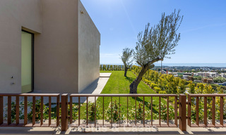 Moderne, nieuwe luxevilla met panoramisch zeezicht te koop in de heuvels van Marbella - Benahavis 802102 
