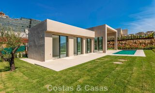 Moderne, nieuwe luxevilla met panoramisch zeezicht te koop in de heuvels van Marbella - Benahavis 802103 