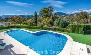 Charmante rijwoning te koop in Andalusisch complex op wandelafstand van voorzieningen in Nueva Andalucia, Marbella 802348 