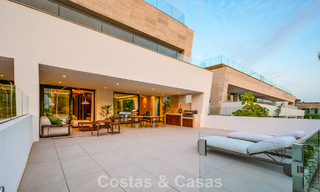 Exclusief duplex appartement met Fendi interieur in vijfsterrencomplex te koop op Marbella’s Golden Mile 802286 