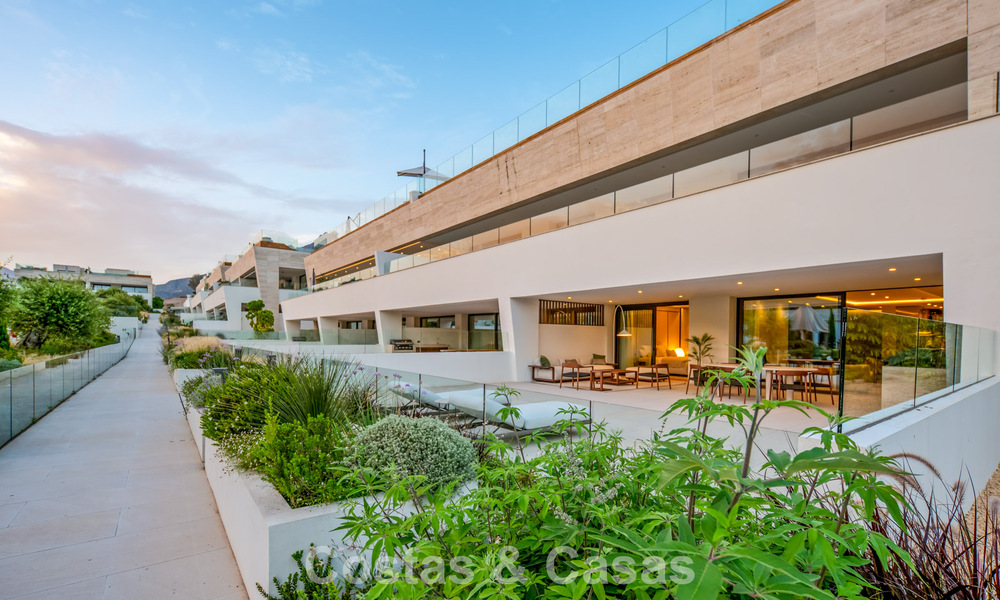 Exclusief duplex appartement met Fendi interieur in vijfsterrencomplex te koop op Marbella’s Golden Mile 802287